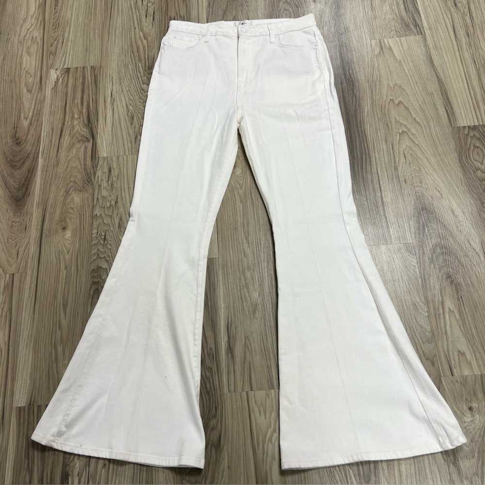 7 For All Mankind Mega Flare Off White High Rise Stretch Jean Women’s 32 NWOT